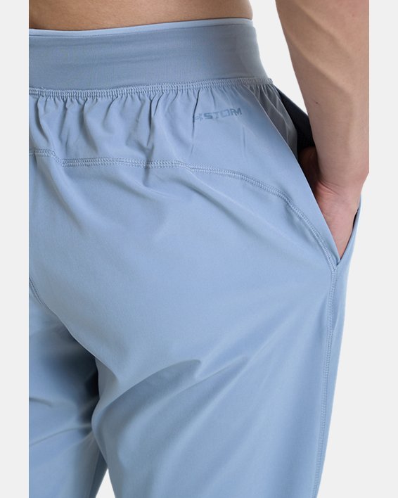 Men's UA Launch Pants in Gray image number 4